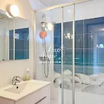 Classe 3 Etoiles Avec Terrasse A 150 M De Cavaliere - Apartmán *
