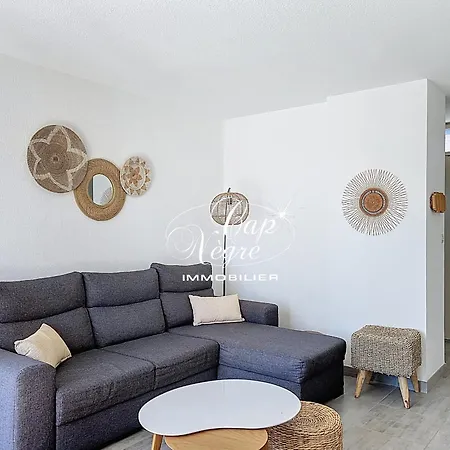 Classe 3 Etoiles Avec Terrasse A 150 M De Cavaliere - Le Lavandou