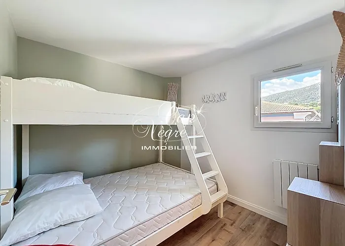 Classe 3 Etoiles Avec Terrasse A 150 M De Cavaliere - * Ле-Лаванду