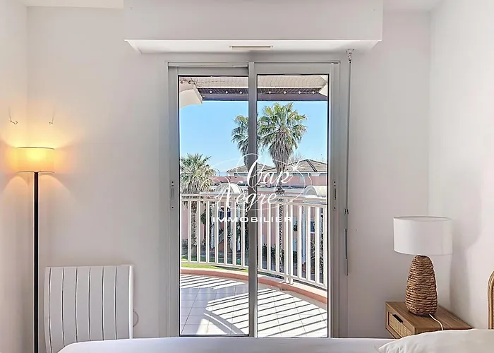 Апартаменты Classe 3 Etoiles Avec Terrasse A 150 M De Cavaliere - Ле-Лаванду