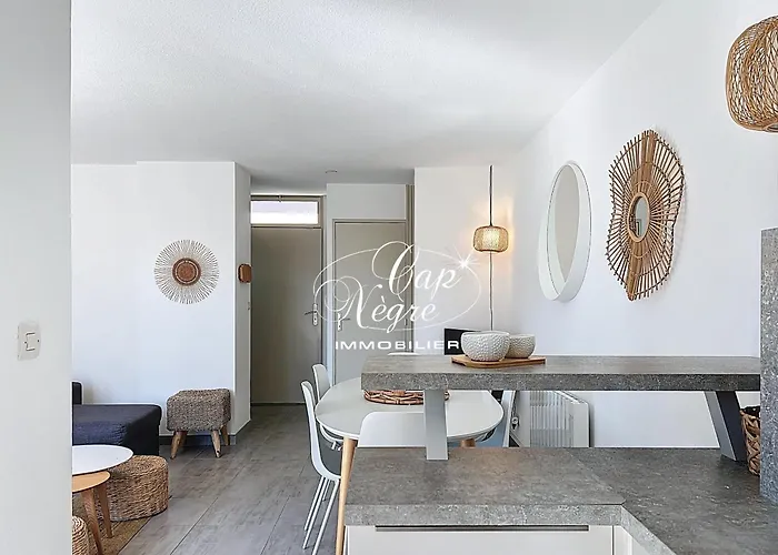 Classe 3 Etoiles Avec Terrasse A 150 M De Cavaliere - Апартаменты